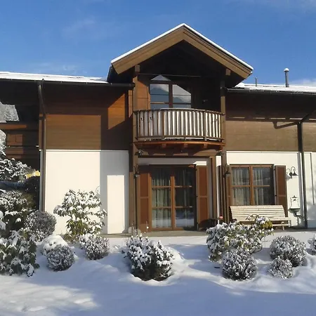 Apartment & Golf Zell Am *