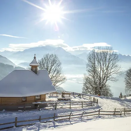 & Golf Zell Am Apartamento *