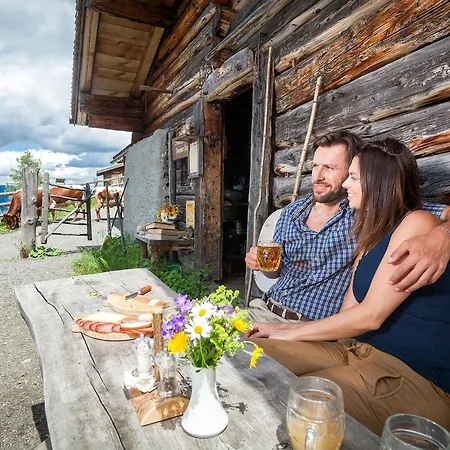 & Golf Zell Am Apartamento *