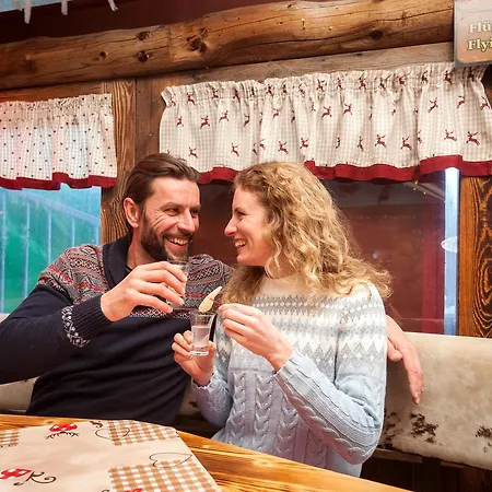 & Golf Zell Am アパート ツェル アム ゼー