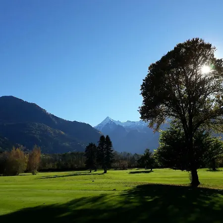 Apartment & Golf Zell Am